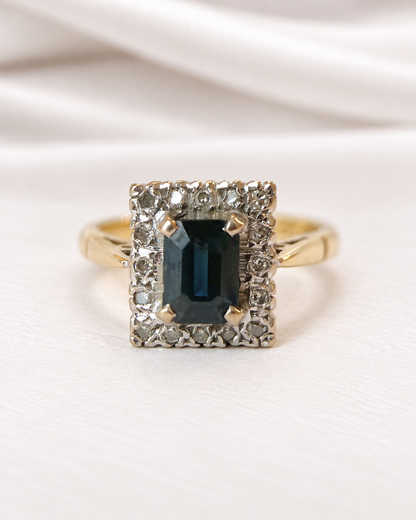 Anillo Margarita con zafiro verde de 1.20 quilates y diamantes de 0.24 quilates, 4,99 g «Maelle»