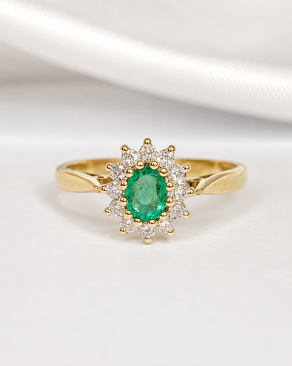 Emerald &amp; Diamond Daisy Ring "Agnes"