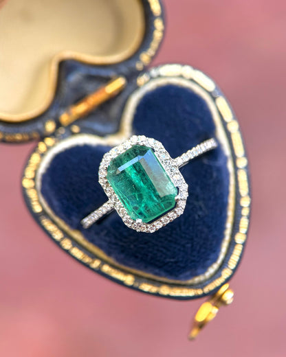 Bague Style Art-Déco Émeraude 1.12 carat &amp; Diamants 0.30 carat "Andressa"