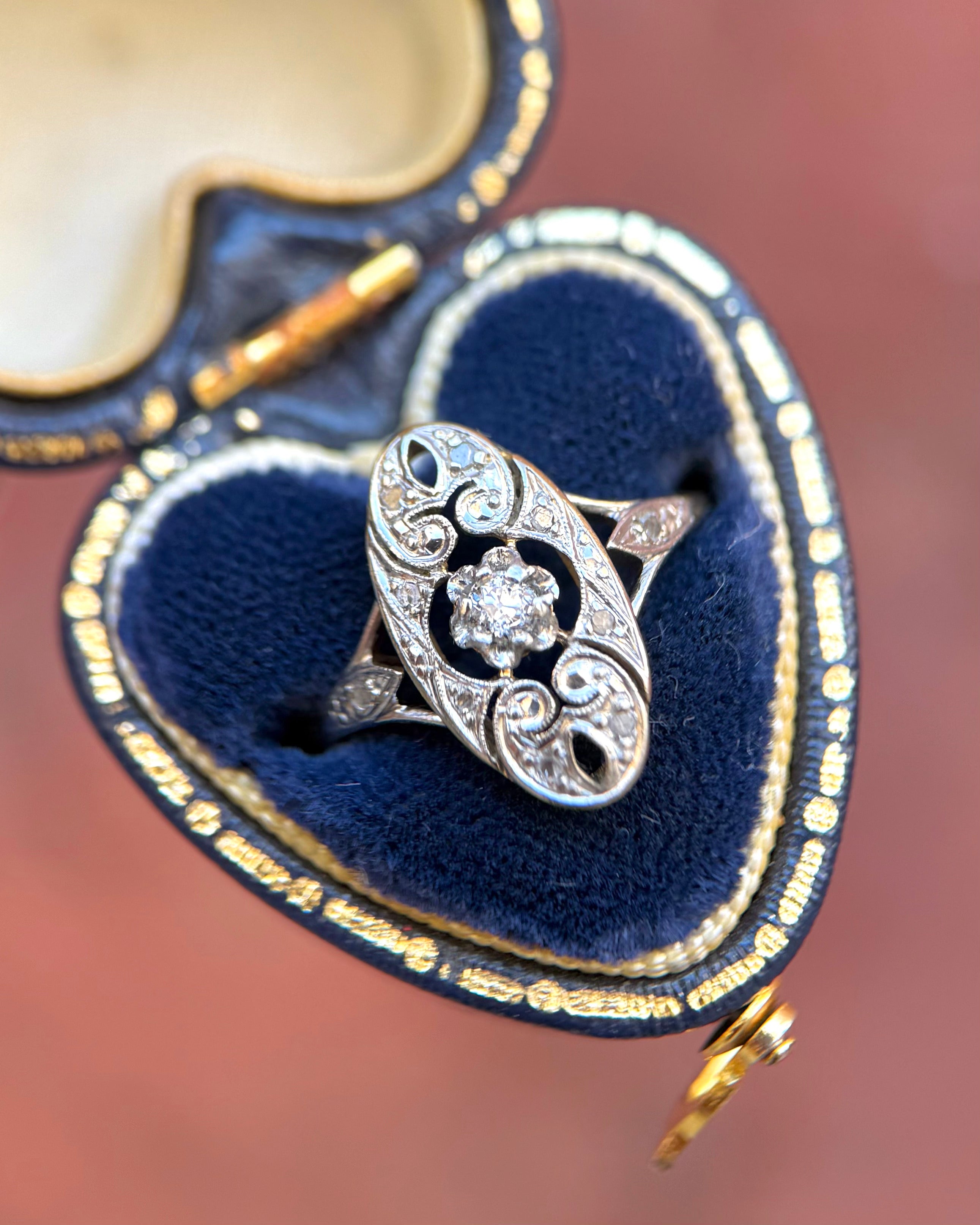 Bague Art-Déco Diamants "Vivianne"