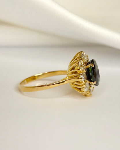 Bague Marguerite Saphir 1.60 carat &amp; Diamants 0.80 carat "Laurence"