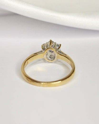 0.33-Carat Diamond Daisy Ring "Jonathan"