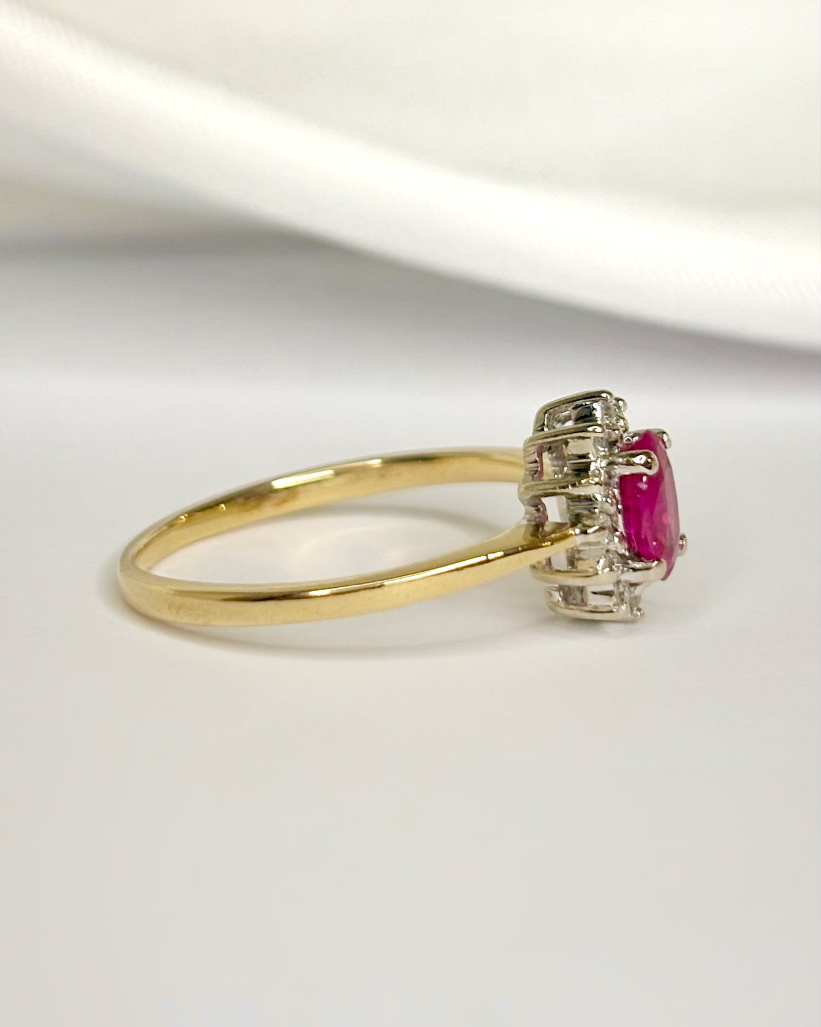 Bague Marguerite Rubis 0.50 carat &amp; Diamants "Eve"