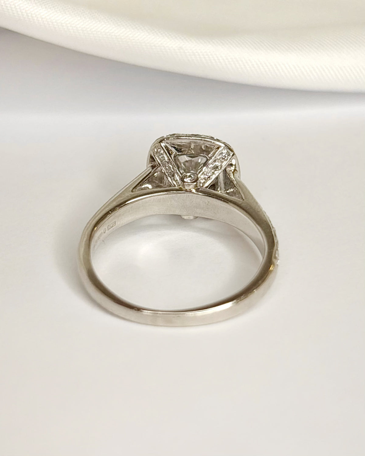 Art Deco-Style Diamond Ring 2.08 carats "Lison"