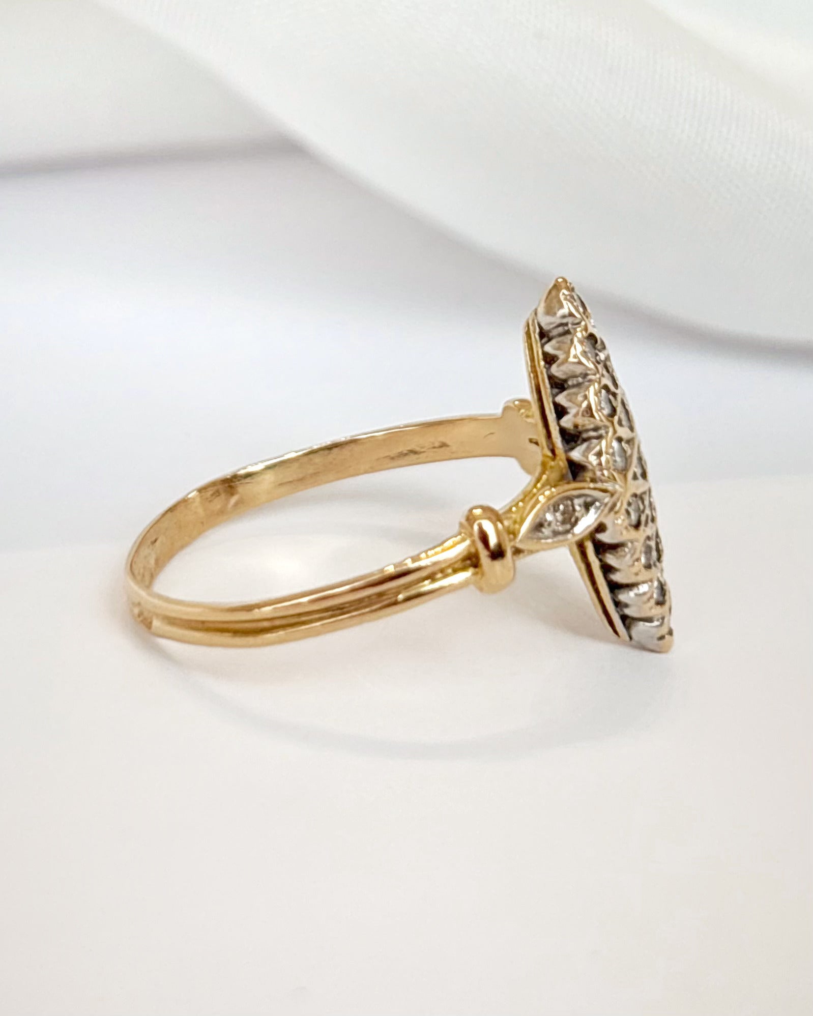Anillo Marquesa de Diamantes de 0,42 quilates «Irène»