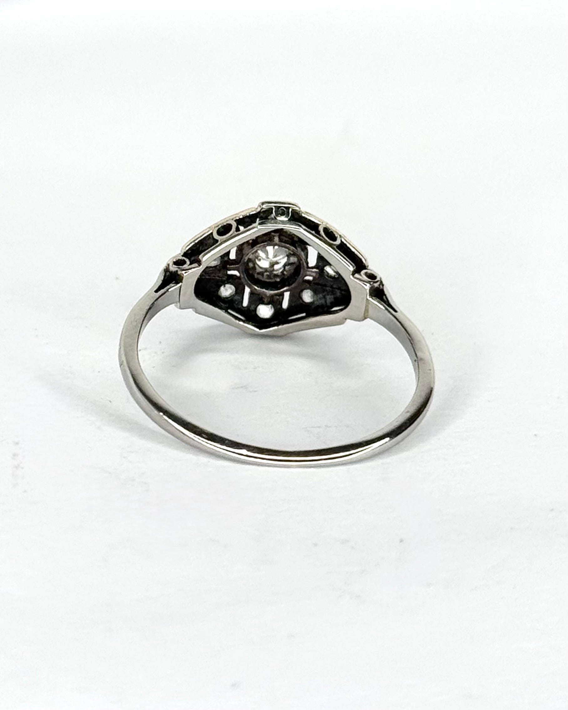 Anillo art déco de diamantes de 0,20 quilates «Doriane»