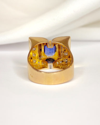 Tank Sapphire Ring 1.40 carat, Diamonds 0.68 carat &amp; Gold 11.73g "Frida"