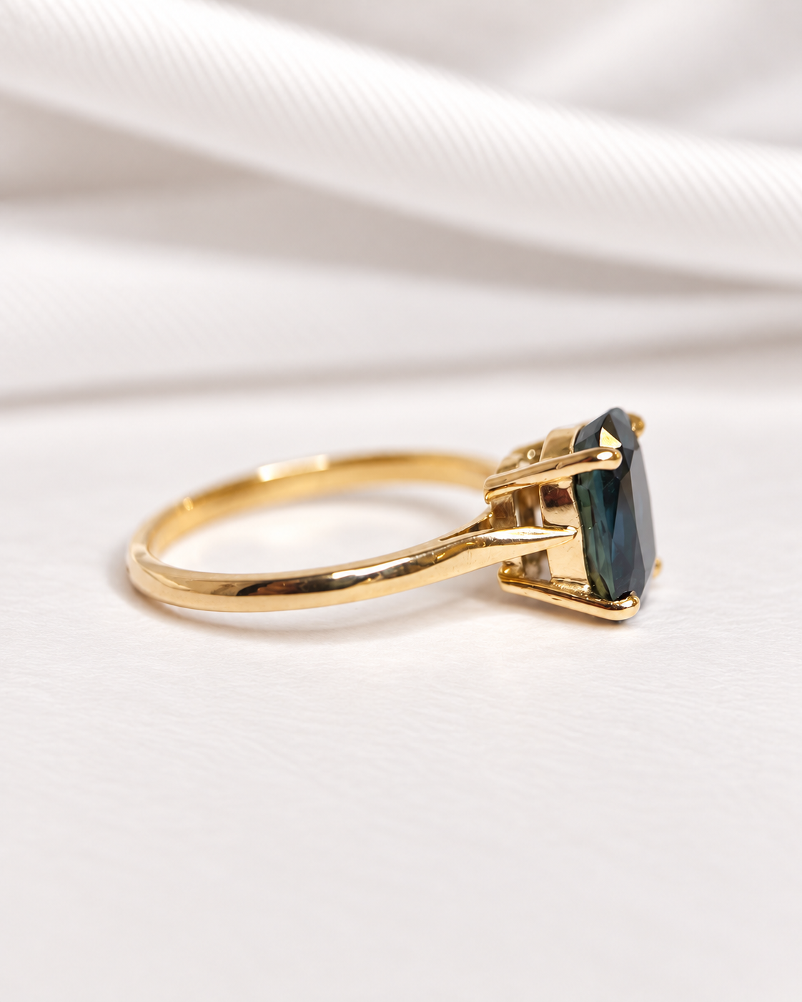 Bague Cocktail Saphir 2.63 carats "Selena"