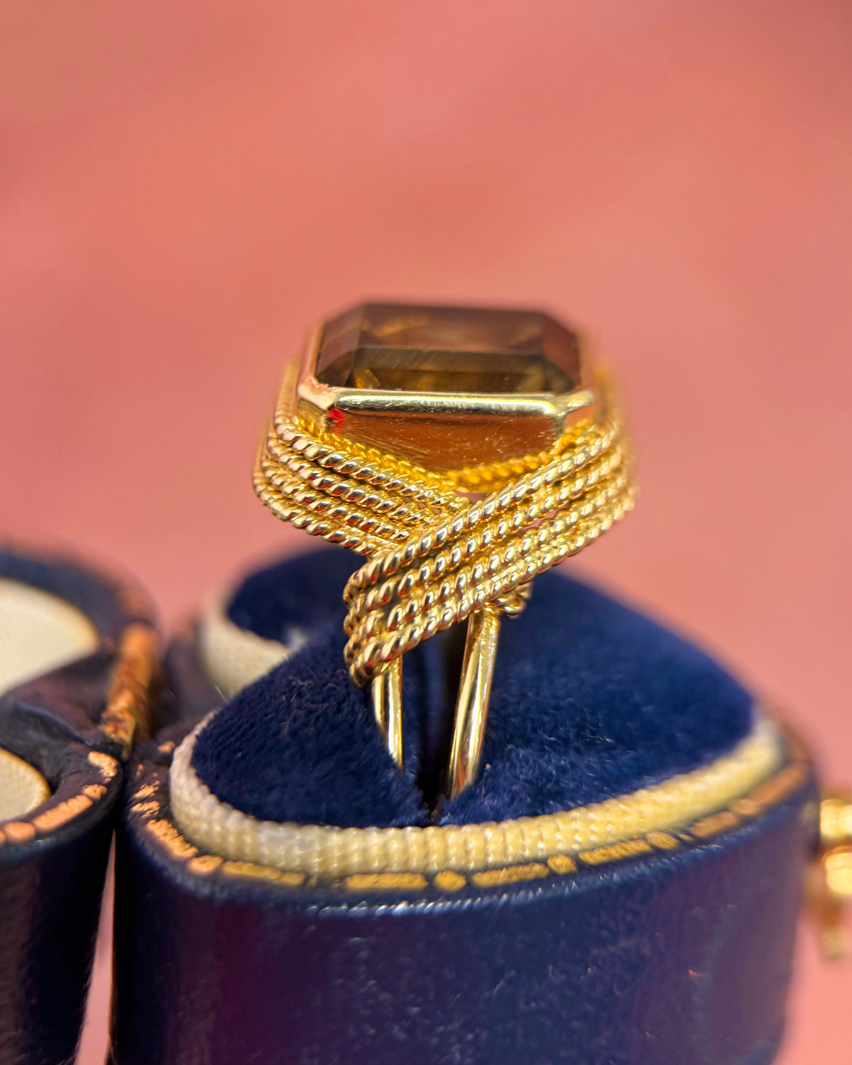 Smoky Quartz Cocktail Ring 5.50 carats 9.07g "Leanna"