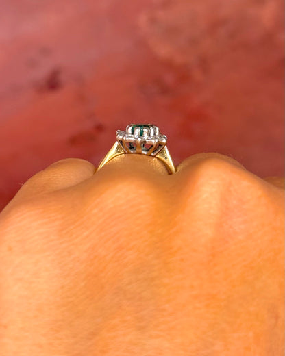 0.75-carat Emerald &amp; 0.50-carat Diamond Daisy Ring "Hermoine"
