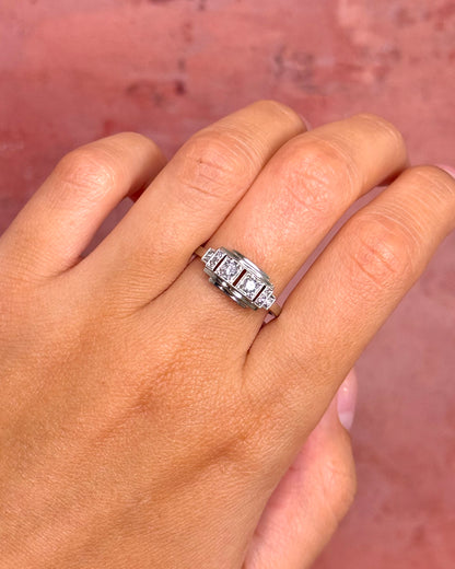 Bague Art-Déco Diamants 0.21 carat "Auxane"