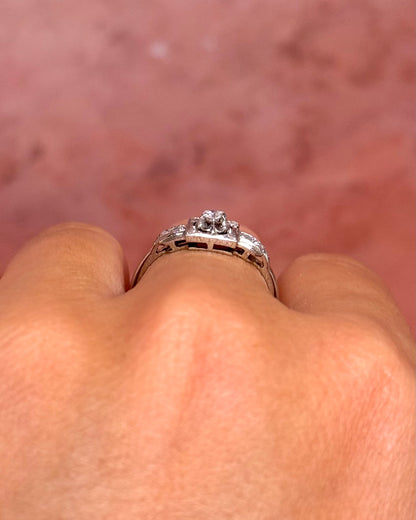 Anillo Art Déco de diamantes «Erica»