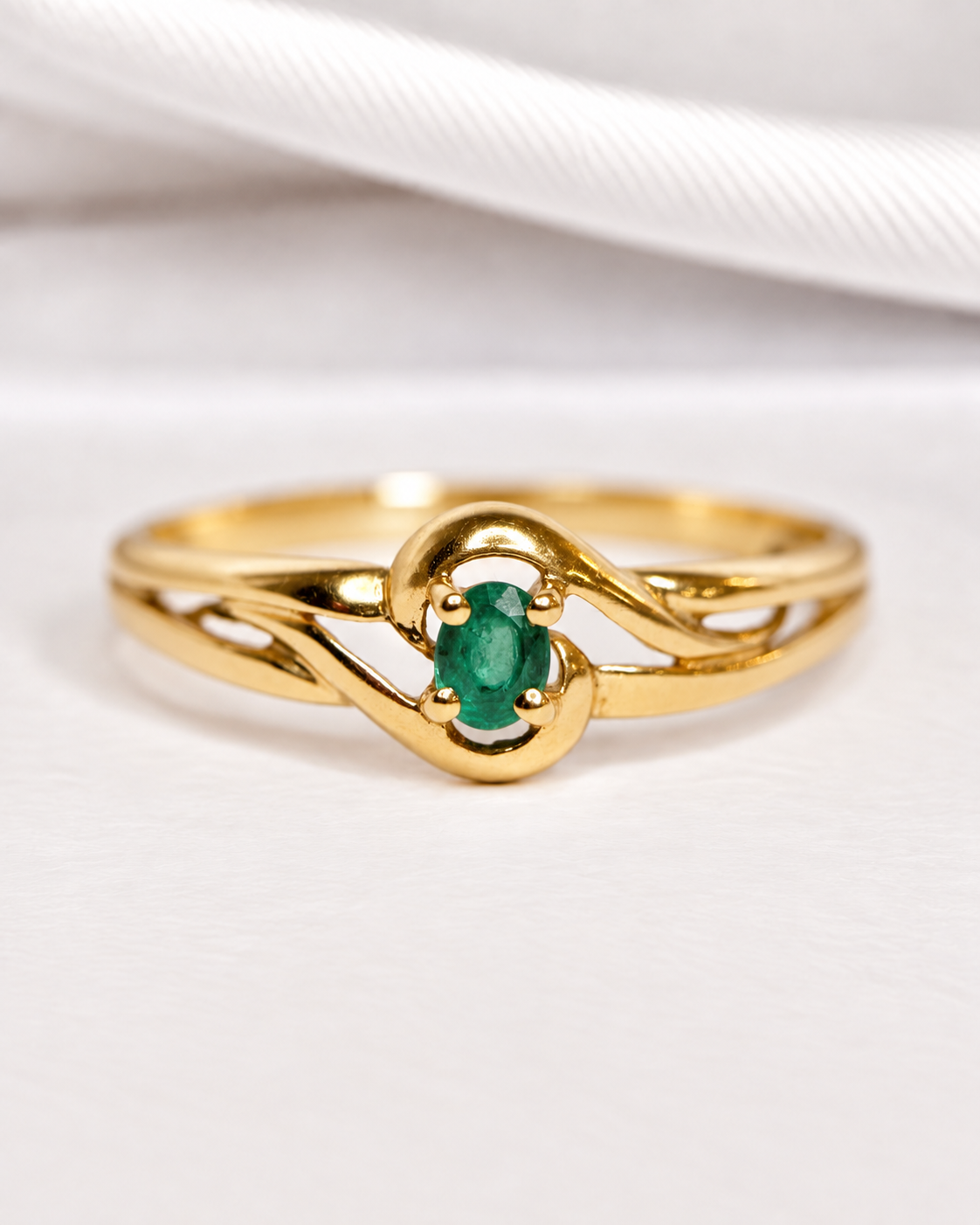 “Chiara” Emerald Tourbillon Ring