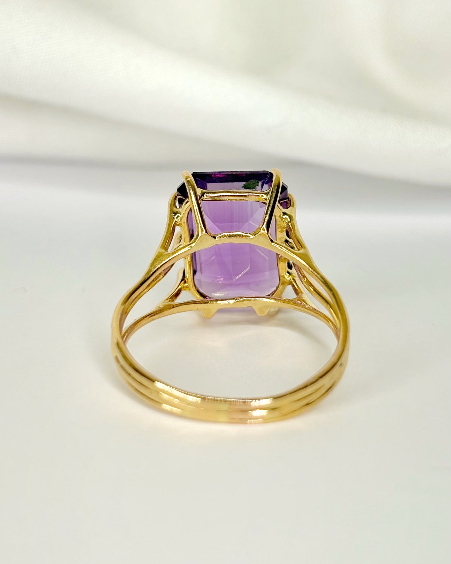 Bague Cocktail Améthyste 4.56 carats 4.33g "Carla"