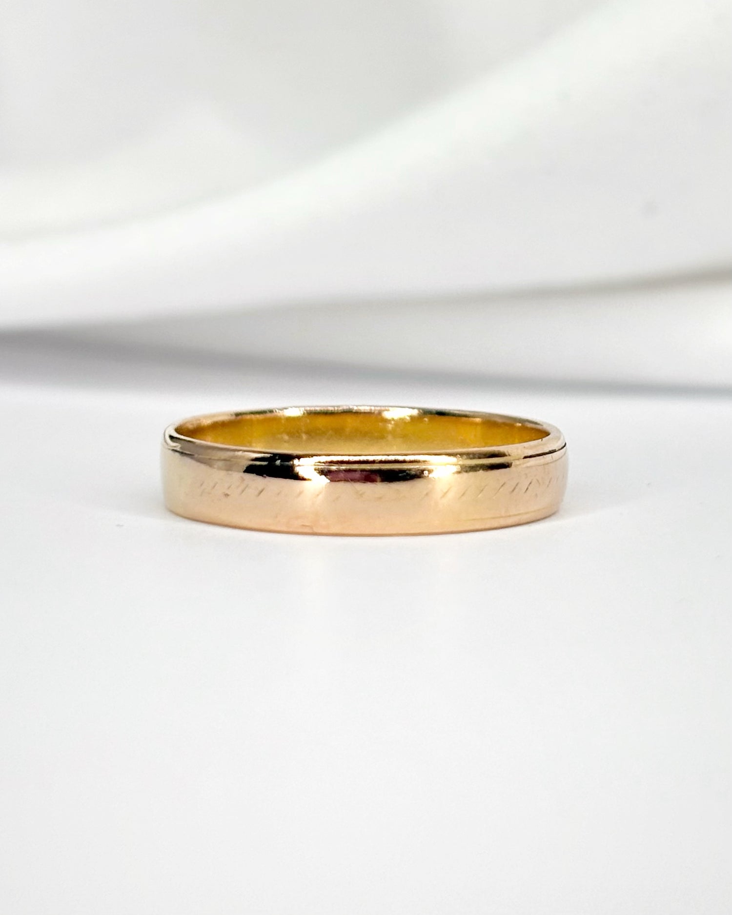 Alliance Or Jaune 18 carats 3.8mm "Lara"