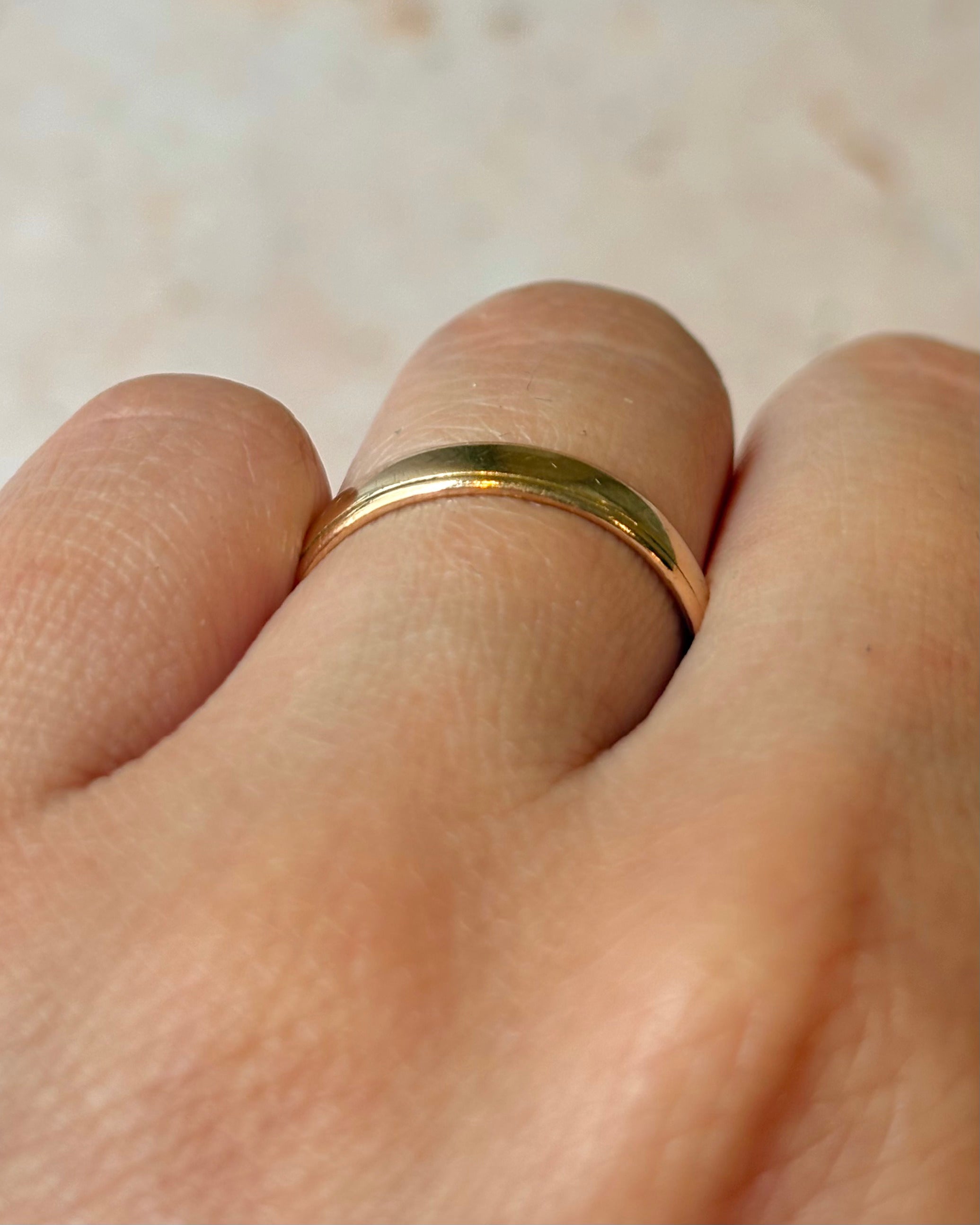 Alliance Or Jaune 18 carats 3.8mm "Lara"