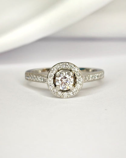 Anillo Solitario con Diamantes 0,66 quilates "Hanaïa"
