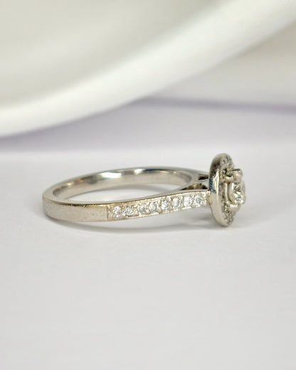 Anillo Solitario con Diamantes 0,66 quilates "Hanaïa"