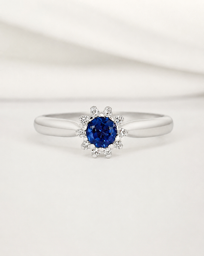 Bague Marguerite Saphir 0.56 carat &amp; Diamants "Silvia"