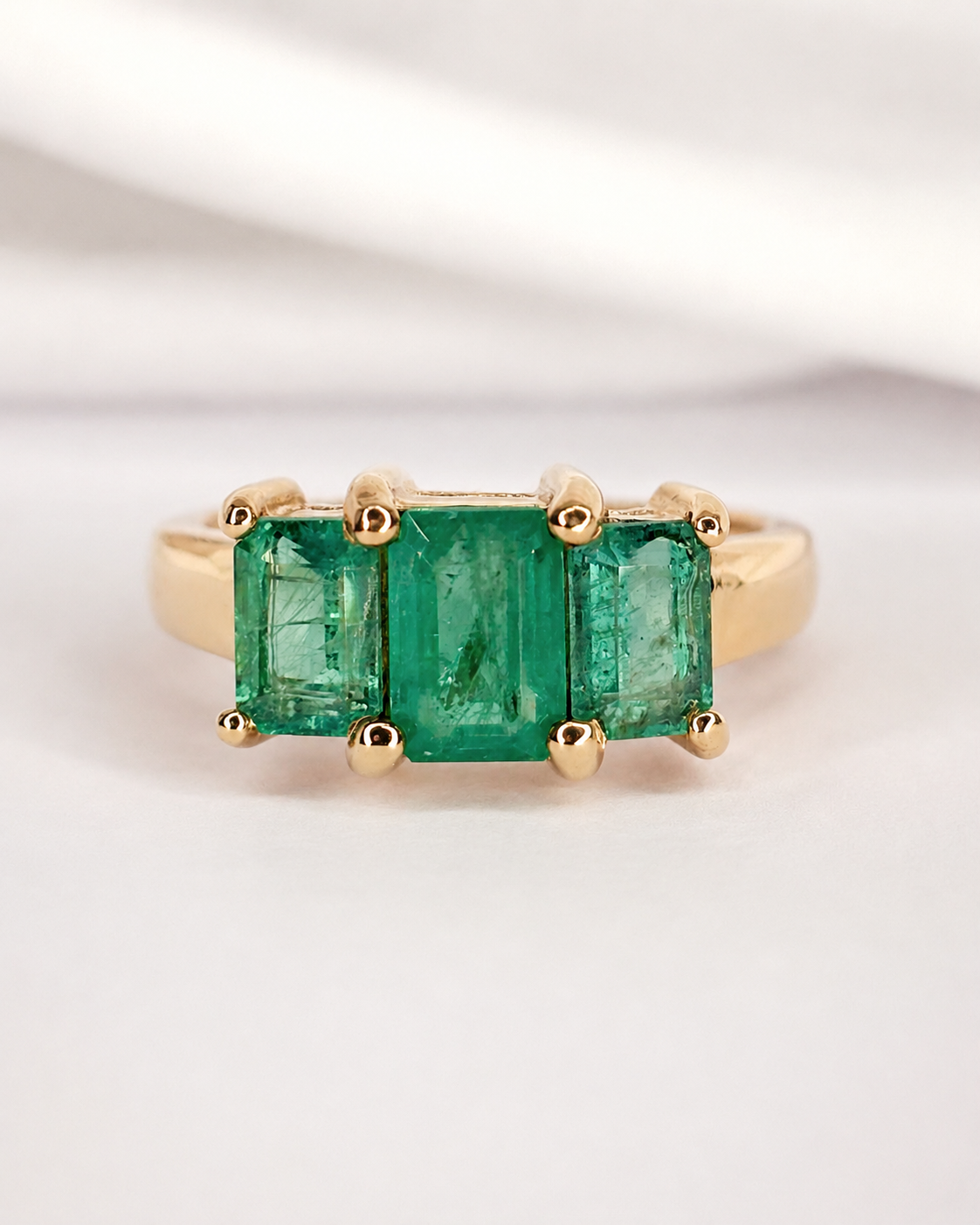 Bague Trilogie Émeraudes 2.40 carats "June"