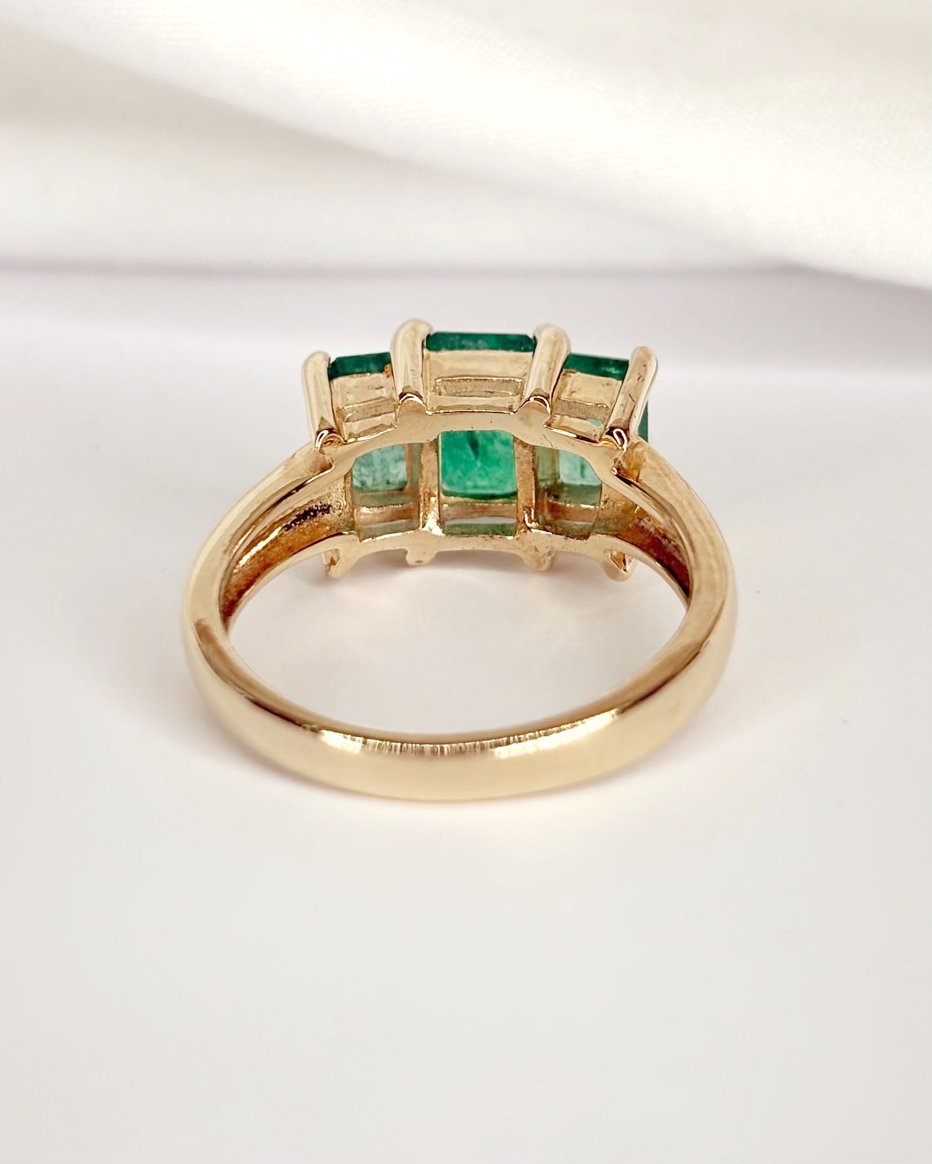 Bague Trilogie Émeraudes 2.40 carats "June"