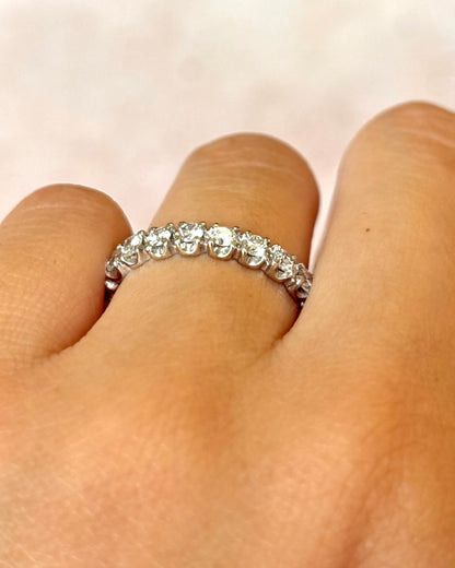 Alianza americana de diamantes de 1.47 quilates y 3.3 mm «Karina»