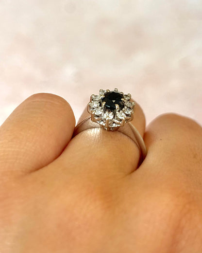 Bague Marguerite Saphir 0.80 carat &amp; Diamants 0.30 carat "Fabienne"
