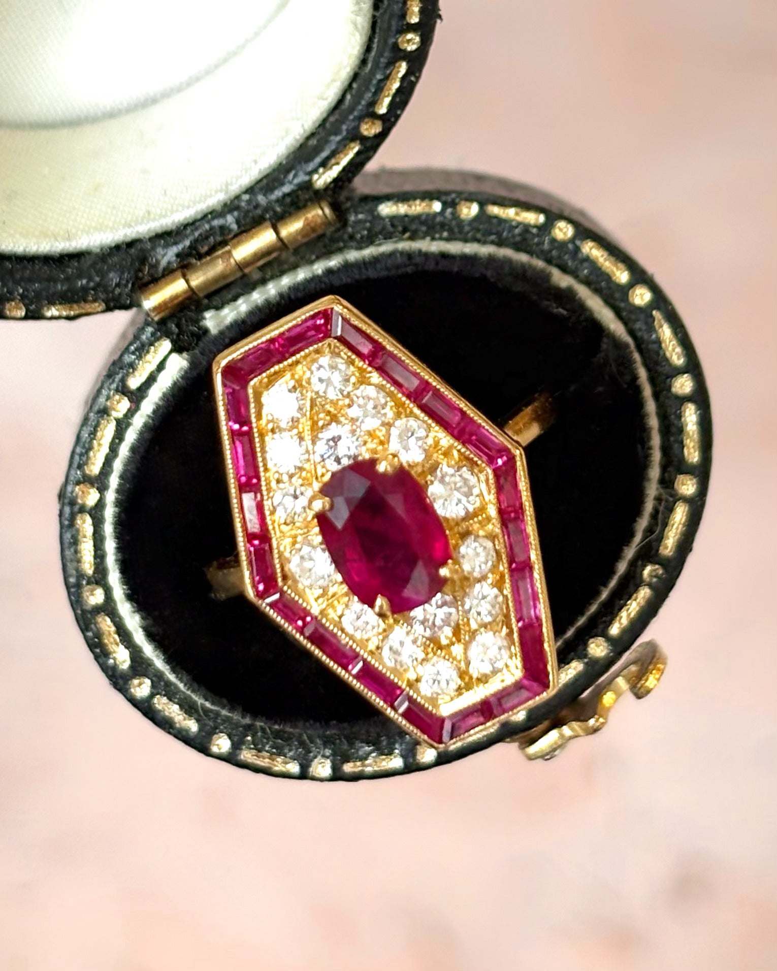 Art Deco-Style Ruby Ring 1.05 carats &amp; Diamonds 0.52 carats 6.05 g “Justine”
