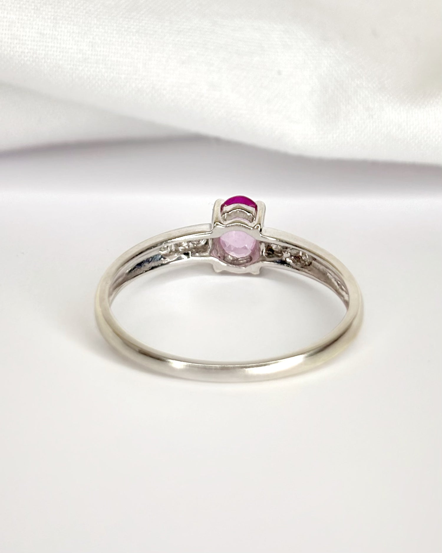 Bague Solitaire Saphir Rose &amp; Diamants "Rosalia"