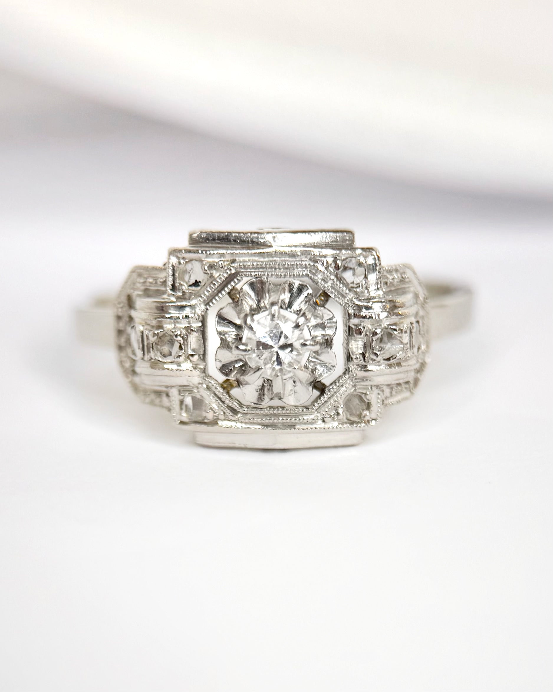 Anillo Art Déco de diamantes «Maude»
