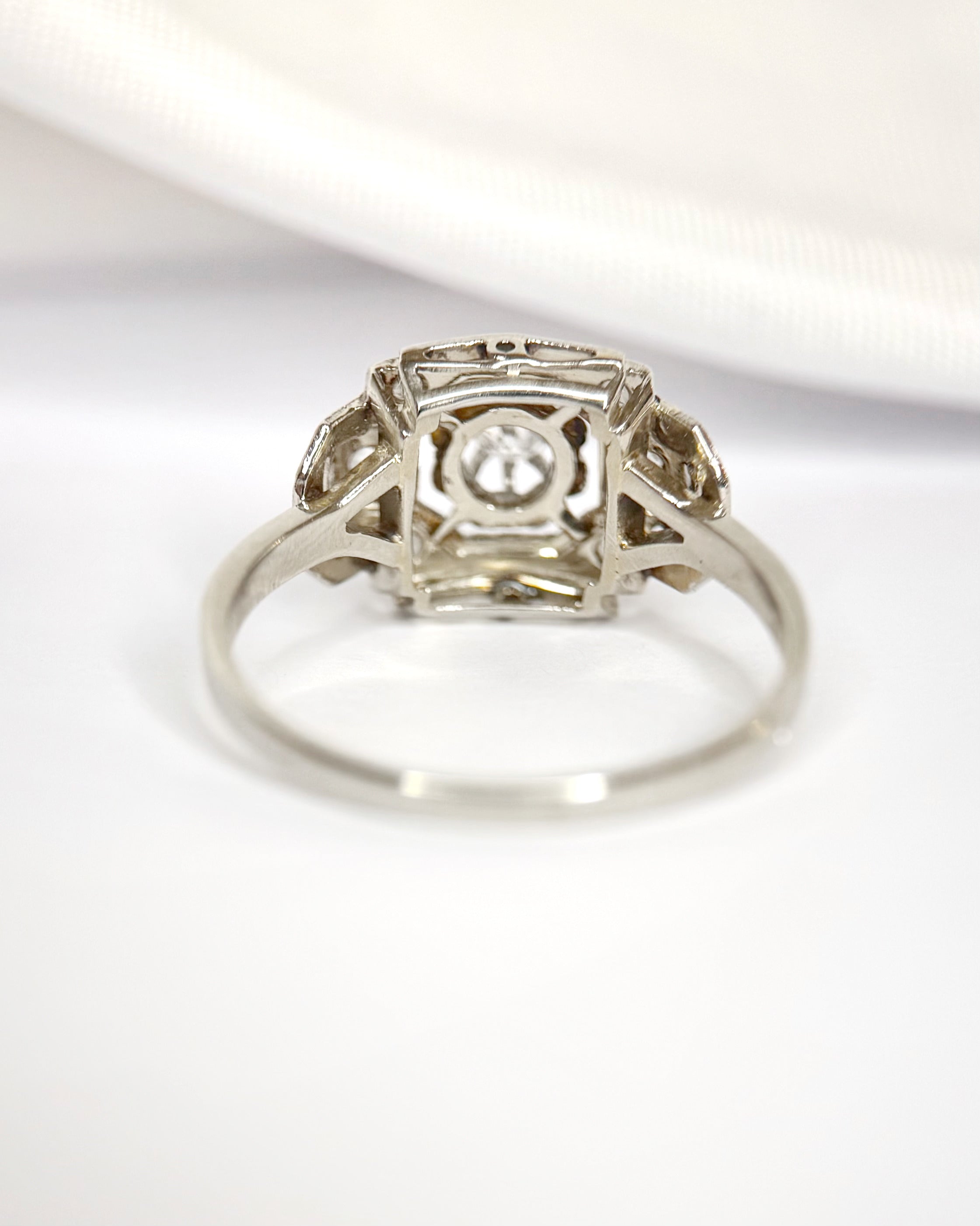 Anillo Art Déco de diamantes «Maude»