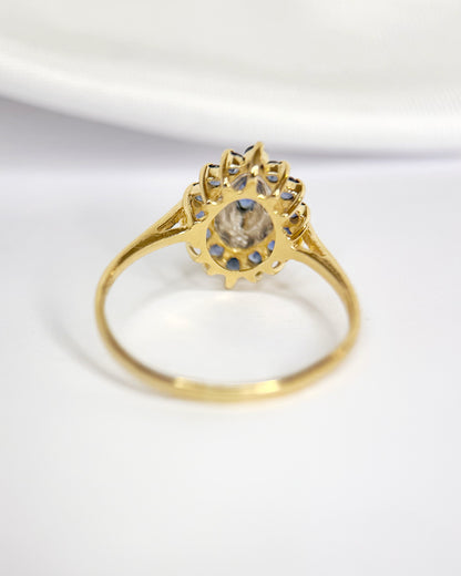 Anillo Marquise con zafiros de 0.47 quilates y diamantes «Angel»