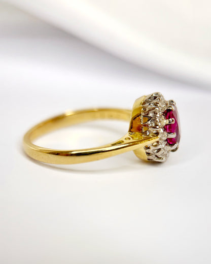 Anillo Margarita de Rubí de 0,70 quilates y Diamantes «Céline»