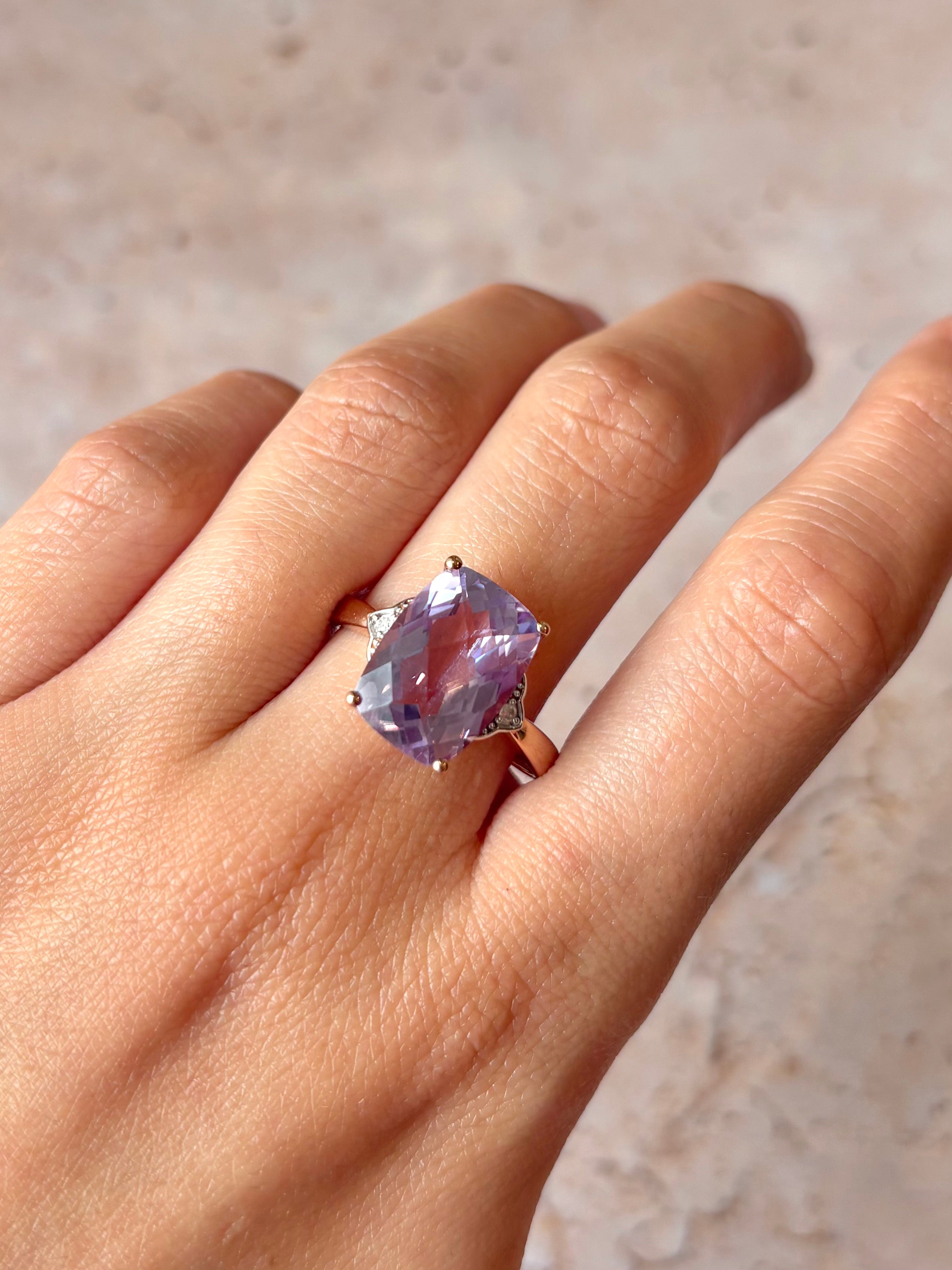 Anillo Cóctel Amatista 5.52 quilates y Diamantes "Virginie"