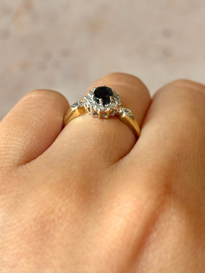Anillo Marguerite Zafiro 0,50 quilates y diamantes "Raphaelle"