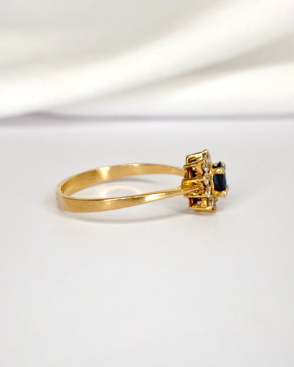 Anillo Marguerite Zafiro y 10 Diamantes "Alienor"