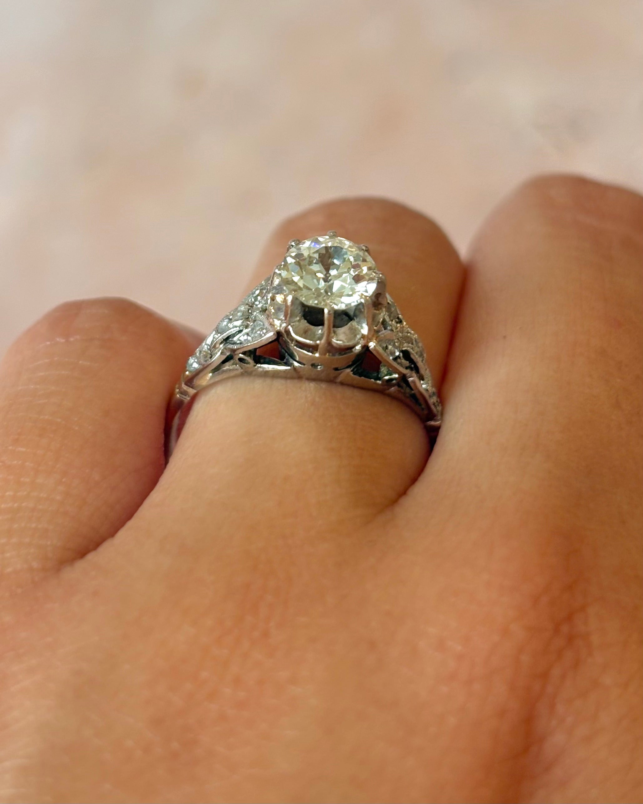 Anillo Art Déco con diamantes de 0,79 quilates "Aurore"