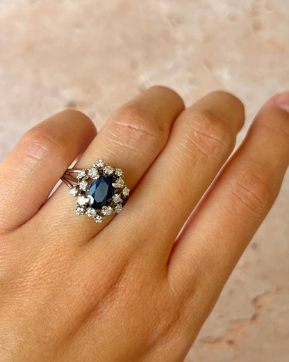 Bague Marguerite Saphir 1.65 carat &amp; Diamants 0.40 carat "Camille"