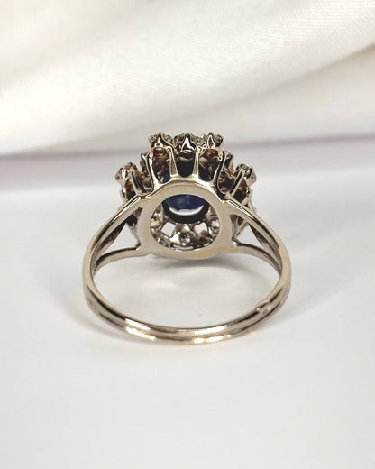 Bague Marguerite Saphir 1.65 carat &amp; Diamants 0.40 carat "Camille"