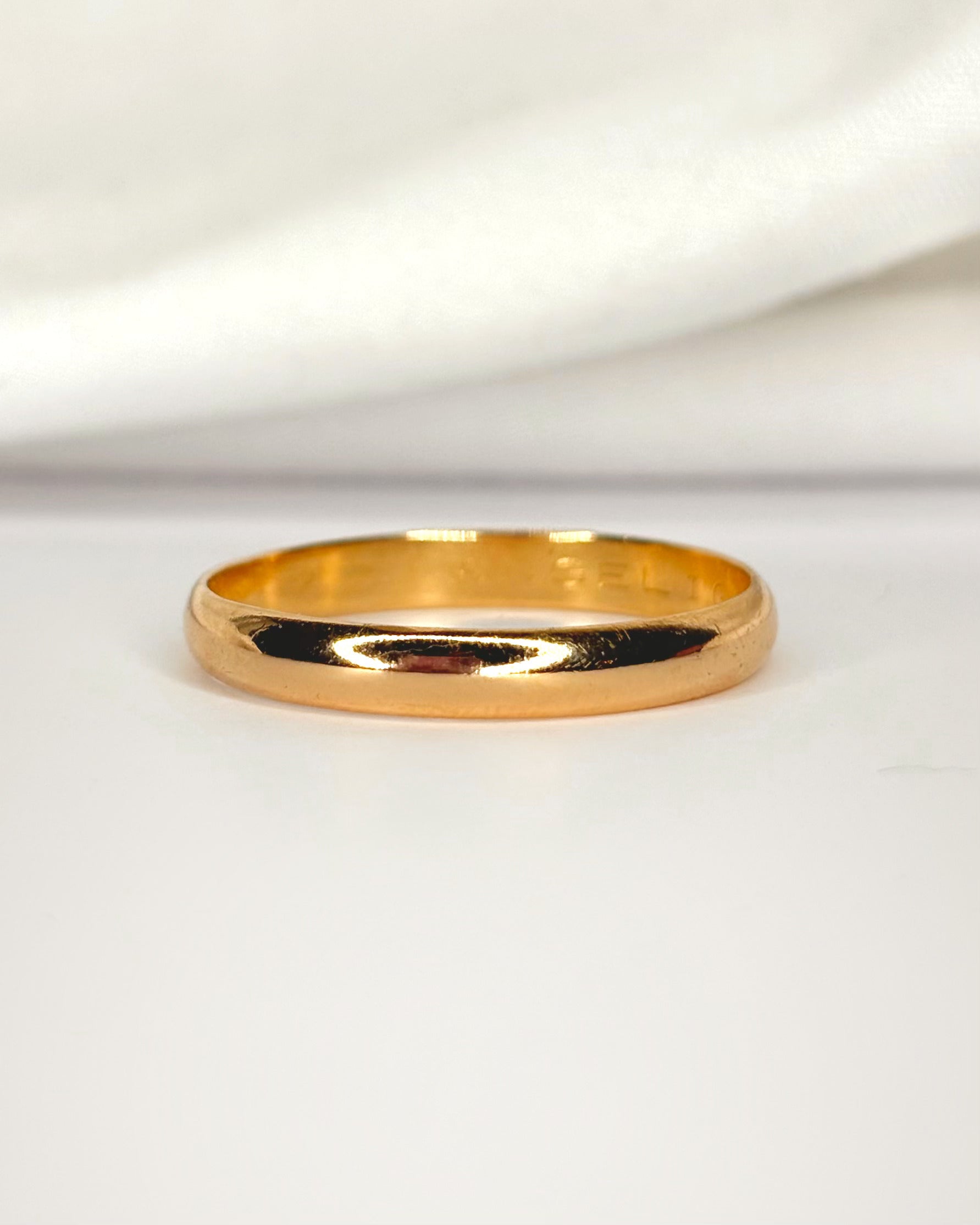Alliance Or Jaune 18 carats 0.3 mm 3.13g "Servet"