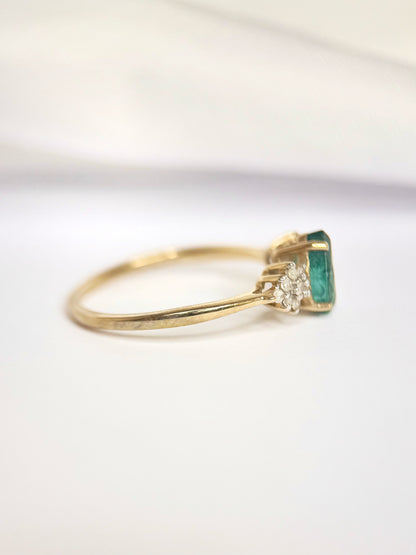 Bague Trilogie Émeraude 0.51 carat &amp; Diamants "Pénélope"