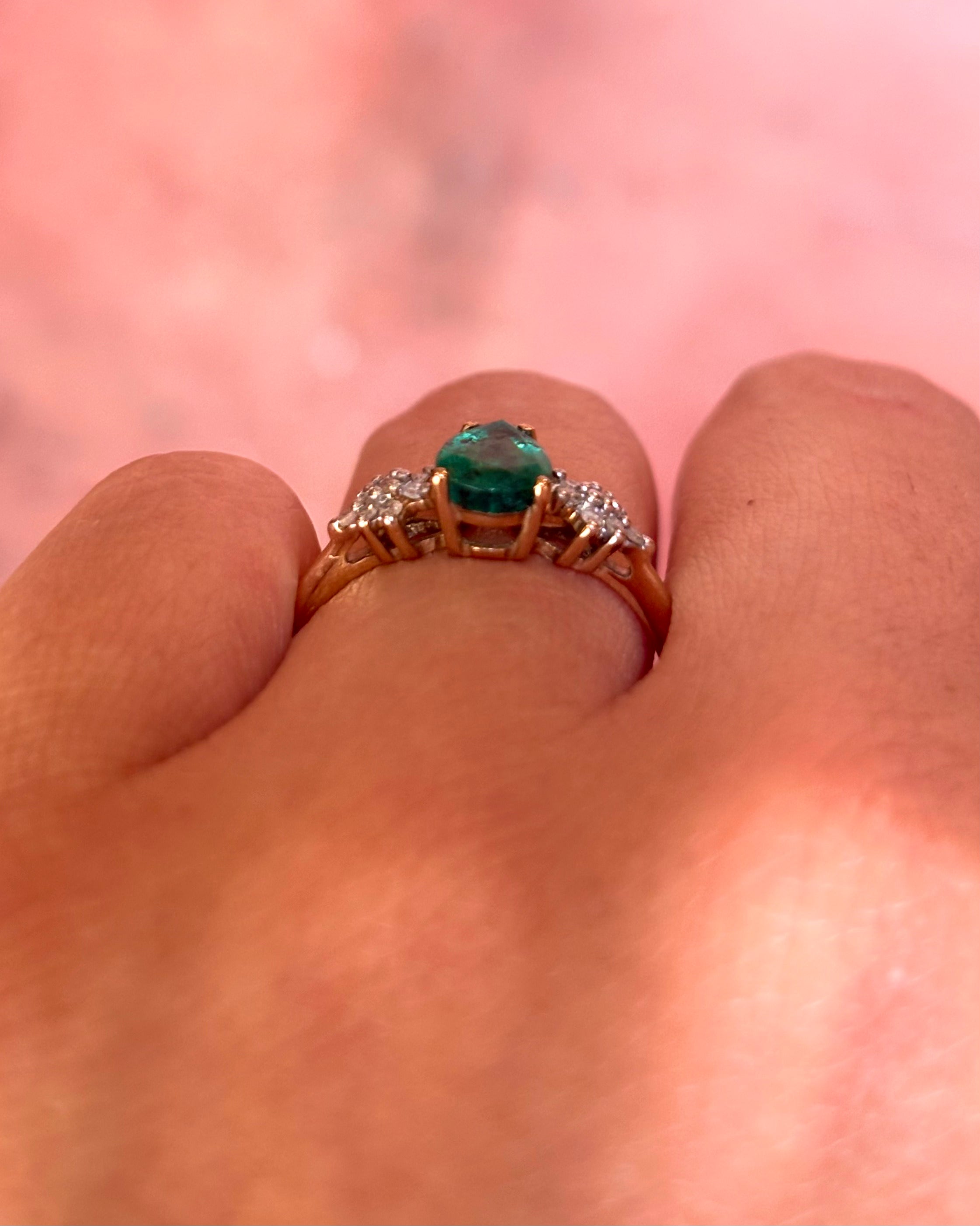Bague Trilogie Émeraude 0.51 carat &amp; Diamants "Pénélope"