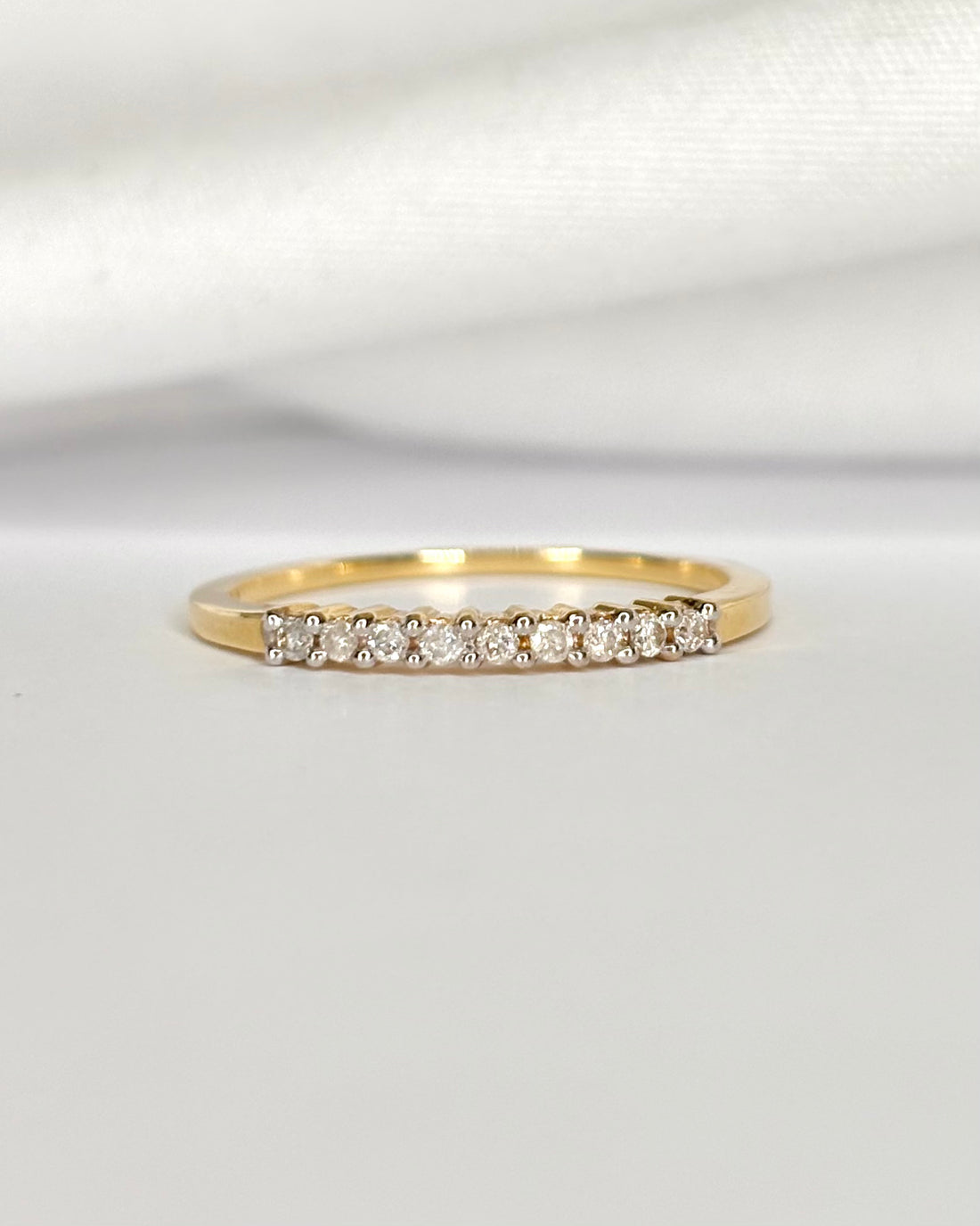 Media alianza con diamantes de 0.2 mm «Madison»
