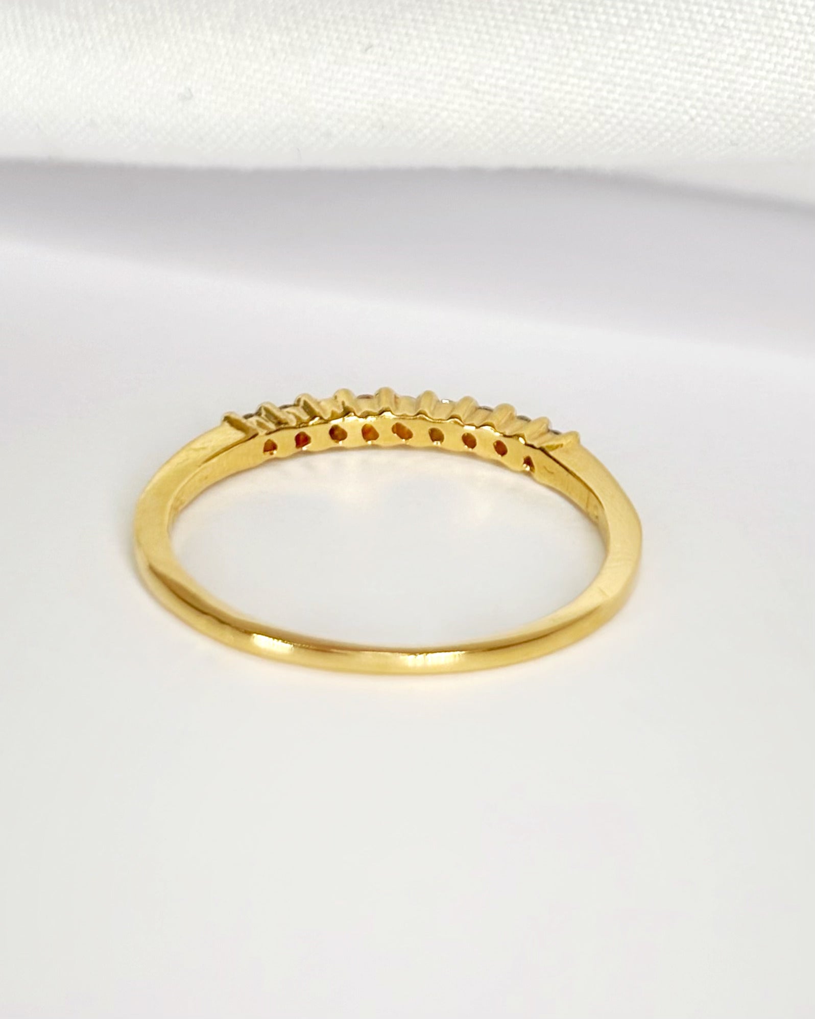 Media alianza con diamantes de 0.2 mm «Madison»