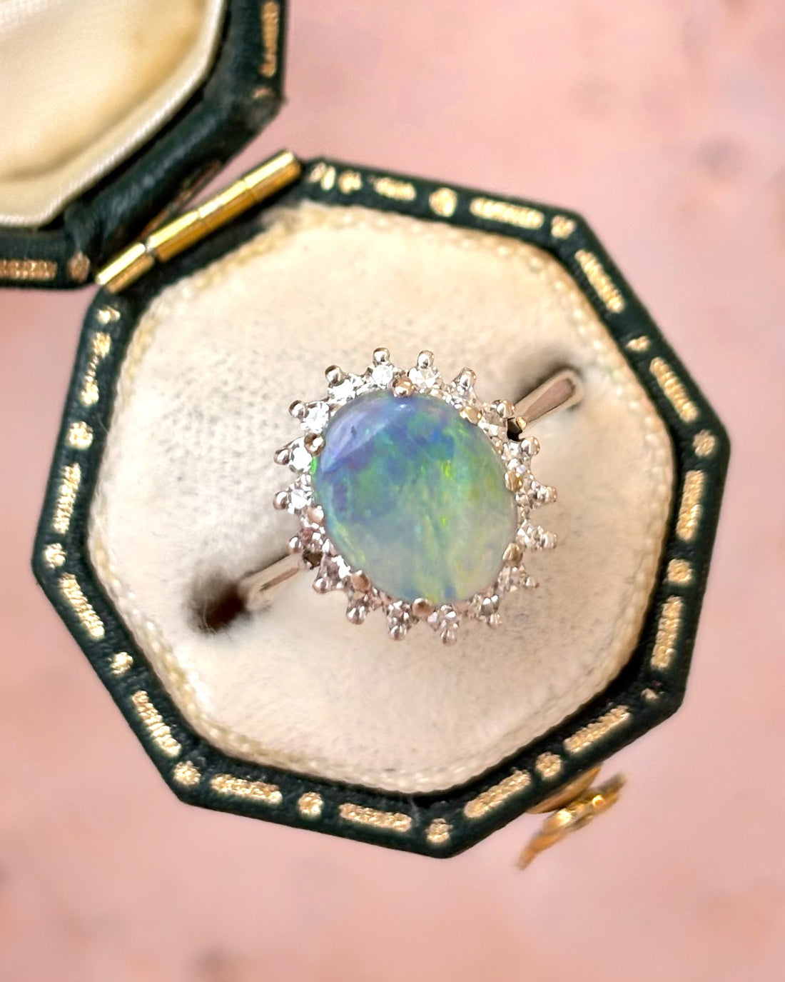 Bague Marguerite Opale 1.17 carat &amp; Diamants "Eve"