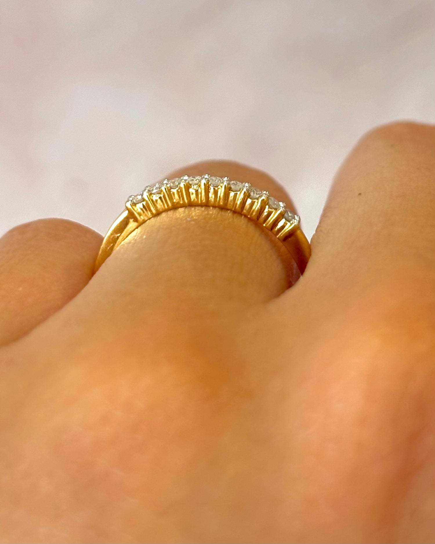 Media alianza con diamantes de 0.2 mm «Madison»