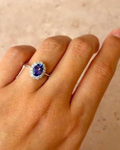 Marguerite Ring Tanzanite 0.93 carat &amp; Diamonds 0.31 carat "Haria"