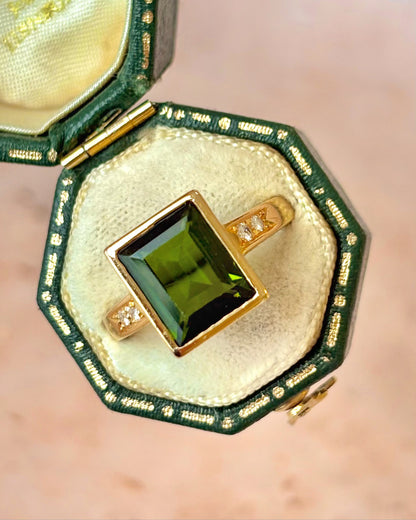 Cocktail Ring Tourmaline 4.05 Carats &amp; Diamonds "Rosalinda"