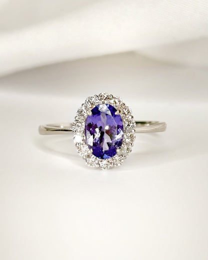 Marguerite Ring Tanzanite 0.93 carat &amp; Diamonds 0.31 carat "Haria"