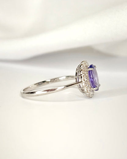 Marguerite Ring Tanzanite 0.93 carat &amp; Diamonds 0.31 carat "Haria"
